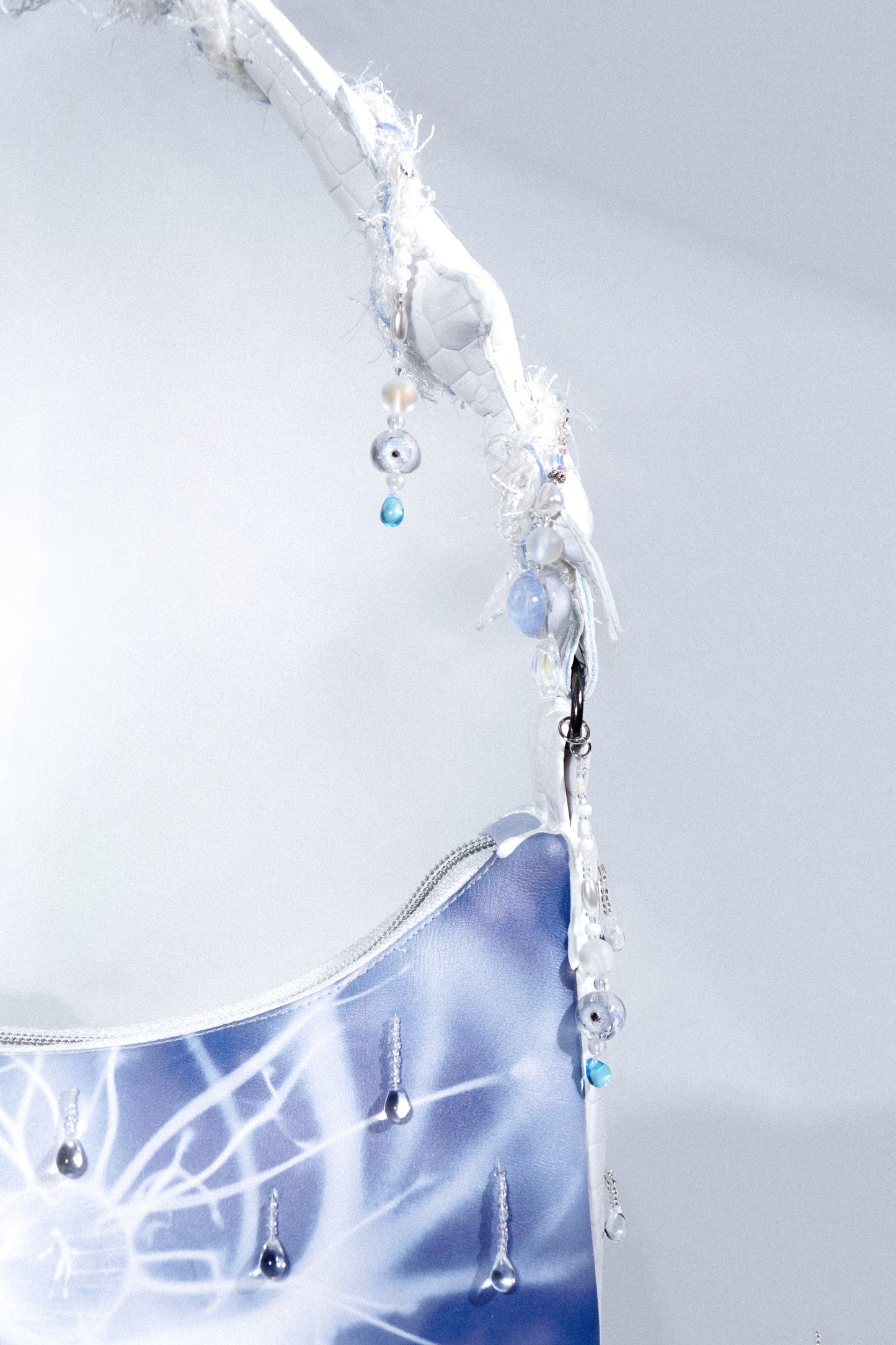 Interconnected Purse