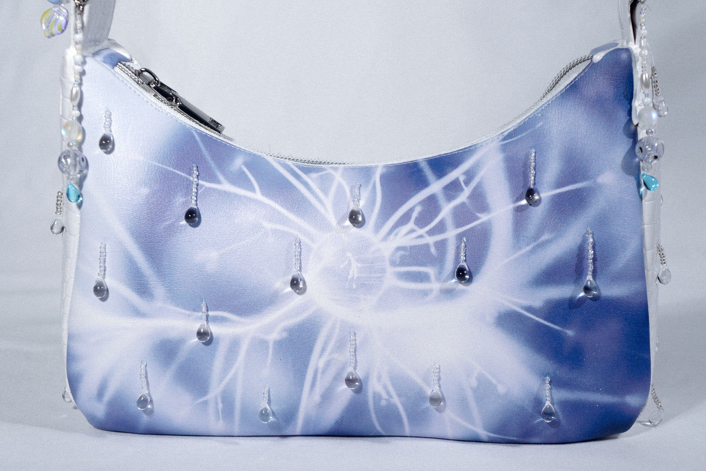 Interconnected Purse