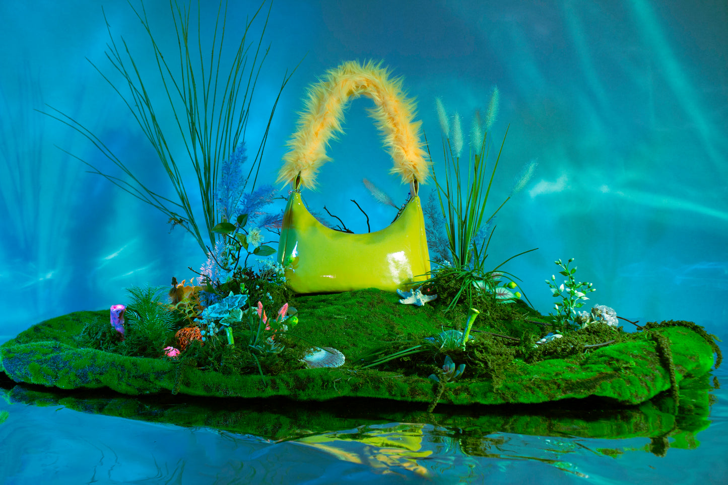 Aquatic Existence Green/Yellow